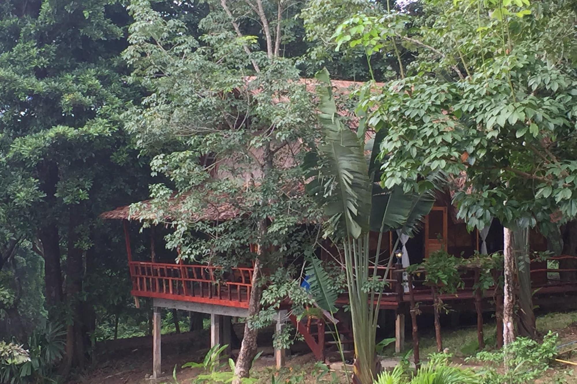Banyan Bay Villas Koh Jum Exterior photo